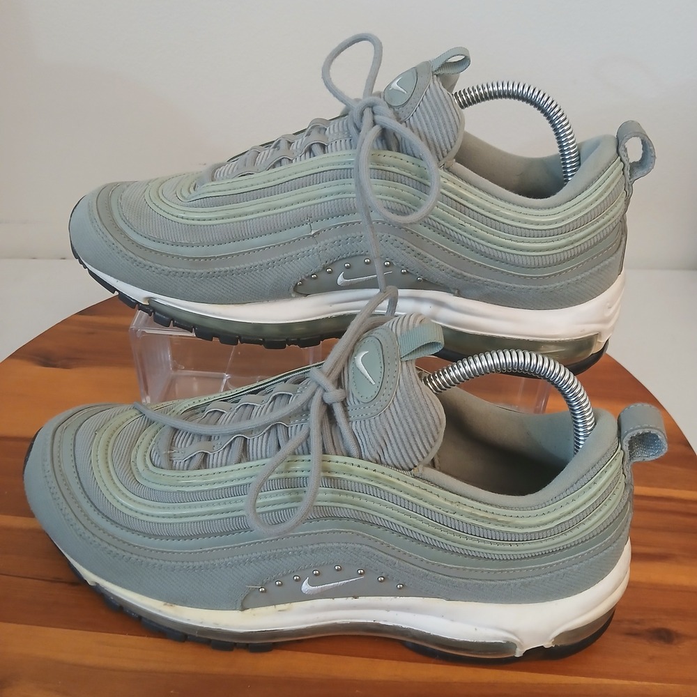 Nike Air Max 97 Women 11 Mica Green Running Shoes Sneakers AQ4137-300